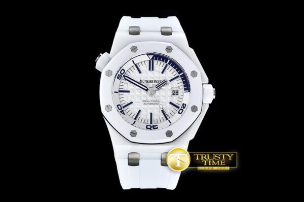 AP0546 - Royal Oak Diver