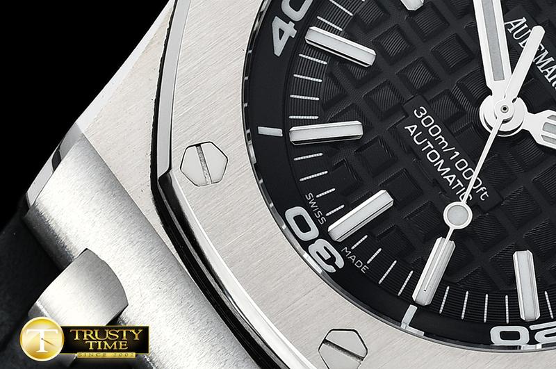 AP0566 - Royal Oak Offshore Diver - Image 7