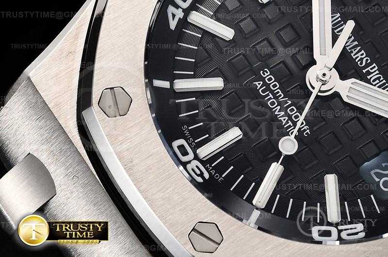 AP0592 - Royal Oak Offshore Diver - Image 7