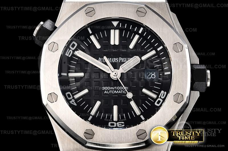 AP0592 - Royal Oak Offshore Diver - Image 4