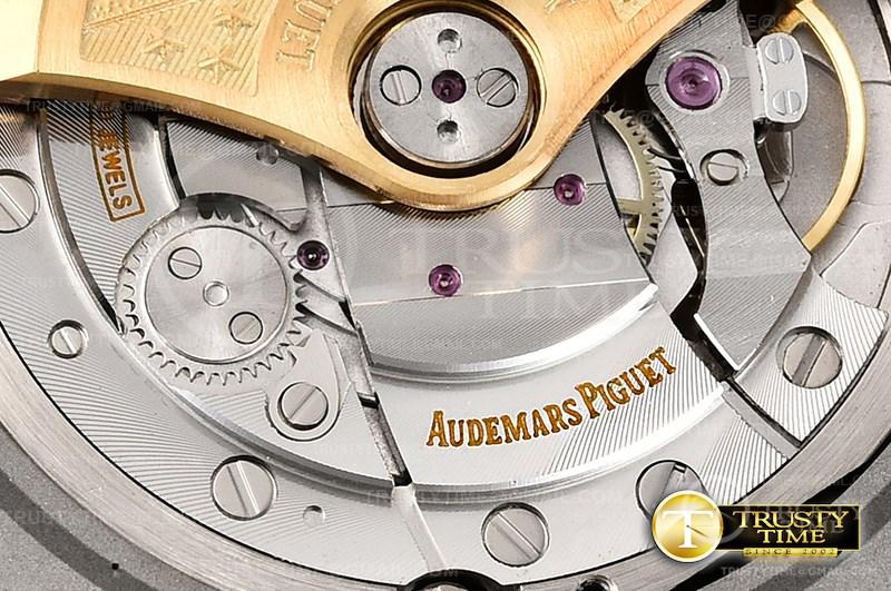 AP0592 - Royal Oak Offshore Diver - Image 21