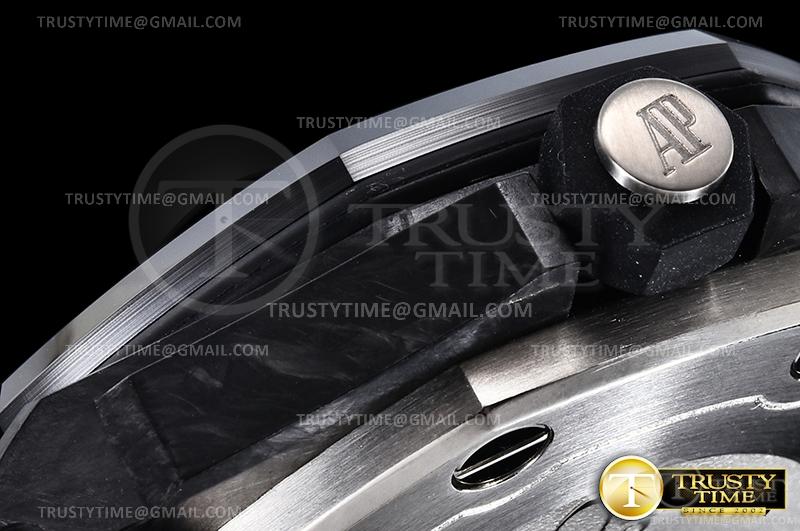 AP0610 - Royal Oak Diver – Image 11
