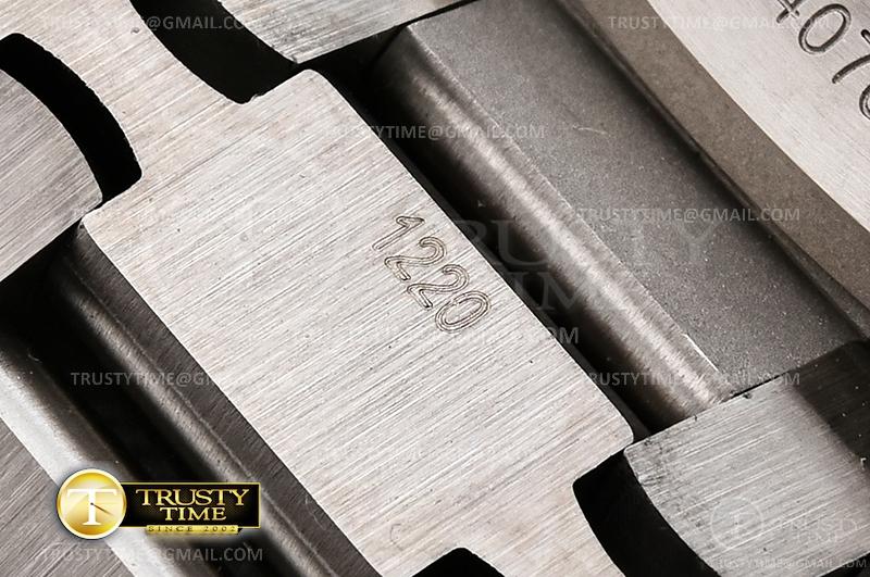 AP0627 - Royal Oak 41mm - Image 13
