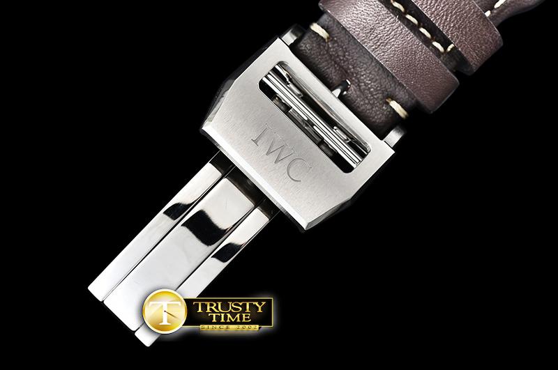 IWC0433B - Big Pilot Annual - Image 12