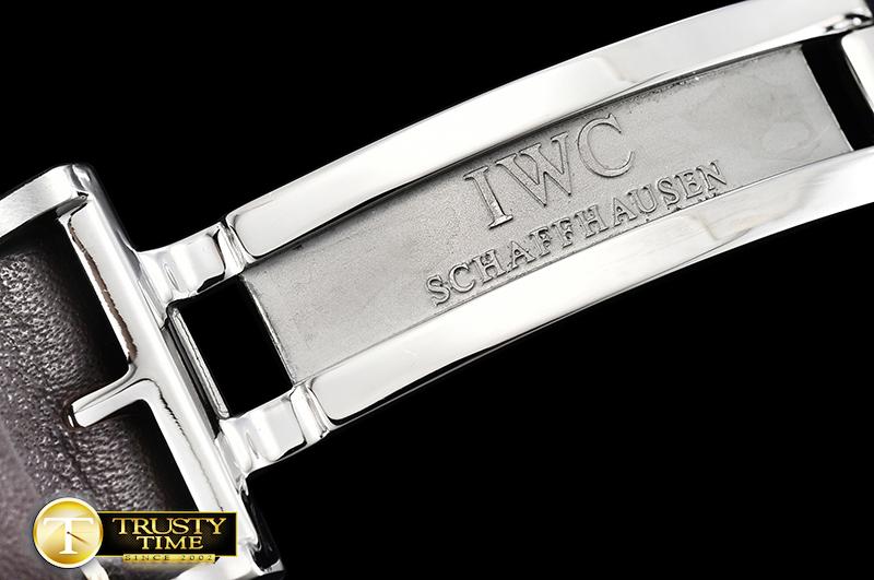IWC0433B - Big Pilot Annual - Image 14