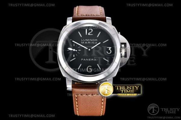 PN111LE - PAM111 Luminor Marina 44mm