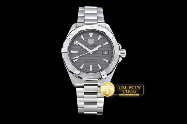 TAG0296A - AquaRacer Calibre