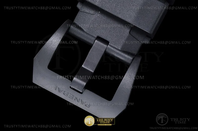 PN1070RU - Submersible QuarantaQuattro 44mm RG/RU VSF P900