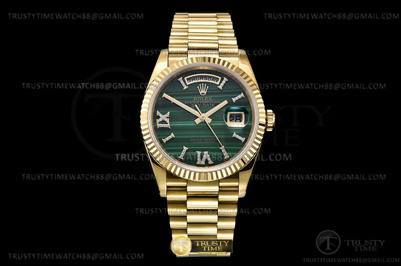 RDD0277A - DayDate 36mm Pre Flu YG/YG Grn-M/Dia RAF A2836