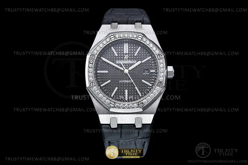 AP0799C - Royal Oak 41mm 15500 Dia SS/LE Grey GDF MY8215