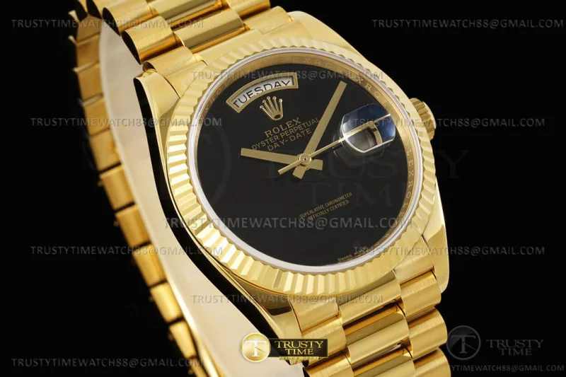 RDD0280E - DayDate 36mm Pre Flt YG/YG Oynx Blk RAF A2836