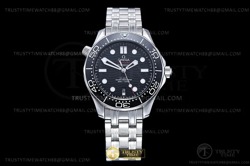 OMG0811E - Seamaster 300m 2018 Blk SS/SS Schwarz GDF MY8215