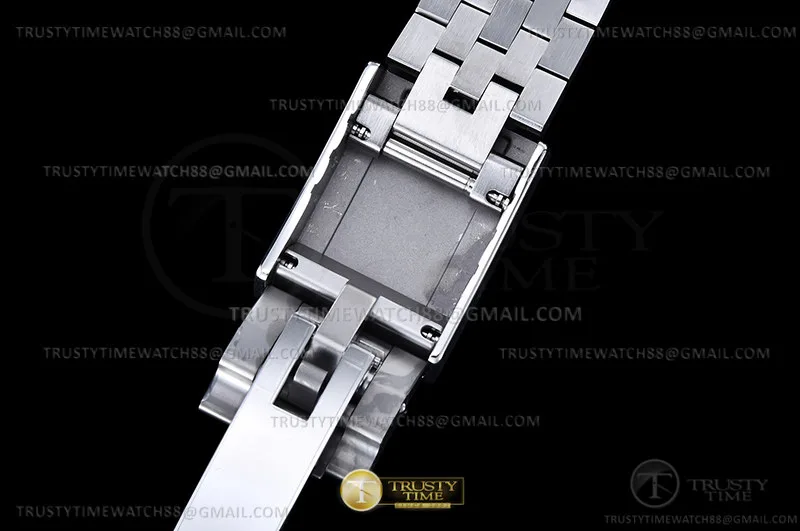 ROLGMT0287A - GMT II 126710 Batgirl 904 Jub SS/SS ARF SH3285