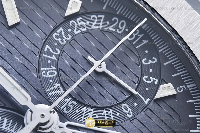 PP0488B - Nautilus Chrono Travel 5990 SS/SS Blue SPPF A28-520