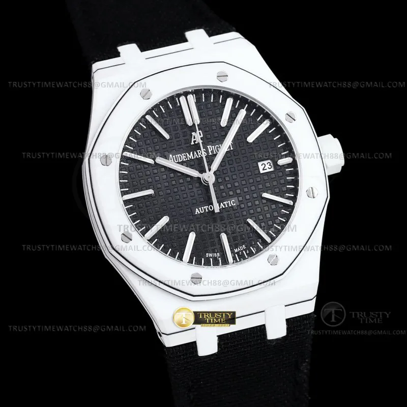 AP0854 - Royal Oak 15400 Blk Wht CAR/NY Black INAF MY9015