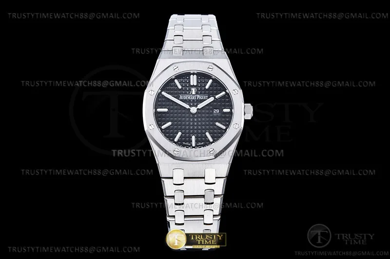 AP0855D - Royal Oak Ladies 67650ST 33mm SS/SS Blk/Stk ZF Sw Qtz