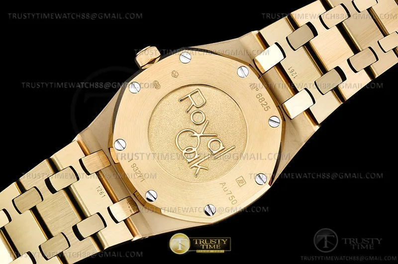 AP0860A - Royal Oak Ladies 67651BA Dia YG/YG Blue/Stk ZF Sw Qtz