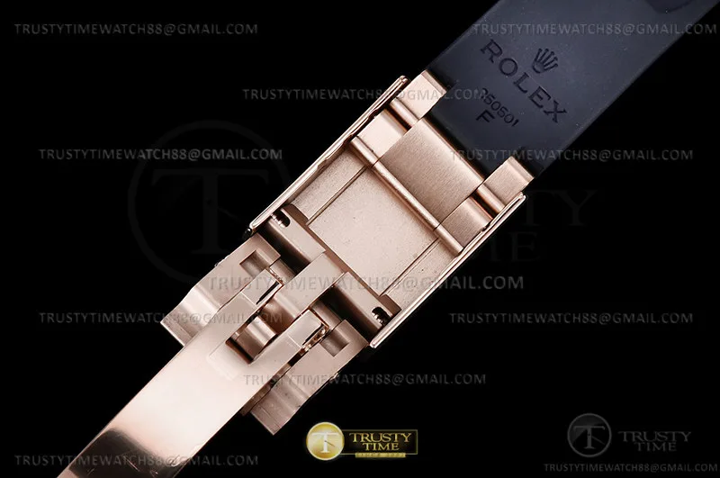 ROLDYT0449A - Daytona 116515 904L RG/RU RG/Stk QF V3 SH4130