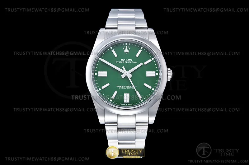 ROYP030D - Oyster Pert 41mm 124300 Oys SS/SS Green Clean VR3230