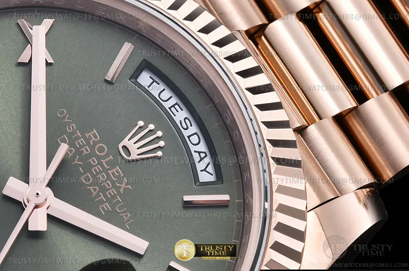 RDD0298F - DayDate 40mm 904L Flt RG/RG O-Grn/Rm/Stk GMF VR3255