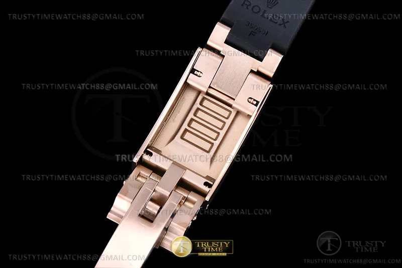 ROLDYT0493A - Daytona 126515 CER RG/RU RG/Stk 904L QF V5 SH4131