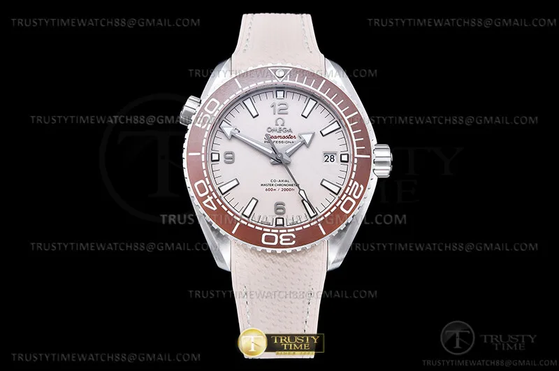 OMG0859A - Planet Ocean 43.5mm Brz Cer SS/RU Beige VSF A8900
