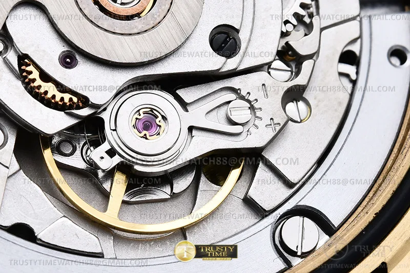 RDD0316A - DayDate 40mm 904L Flt YG/YG Wht/Stk GMF A2836