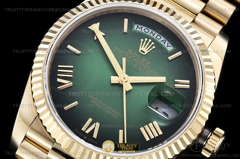 RDD0327C - DayDate 36mm Wt 904L Flt YG/YG G-Grn/Rm/Stk QF VR3255