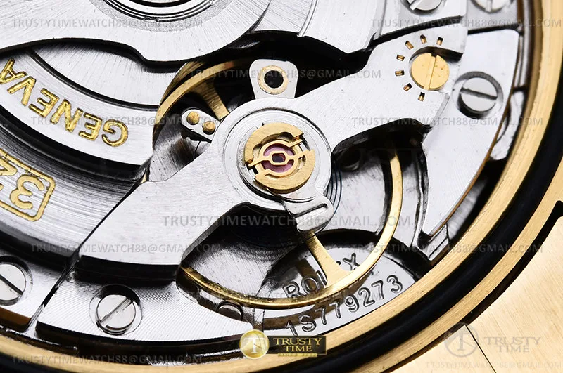 RDD0327C - DayDate 36mm Wt 904L Flt YG/YG G-Grn/Rm/Stk QF VR3255