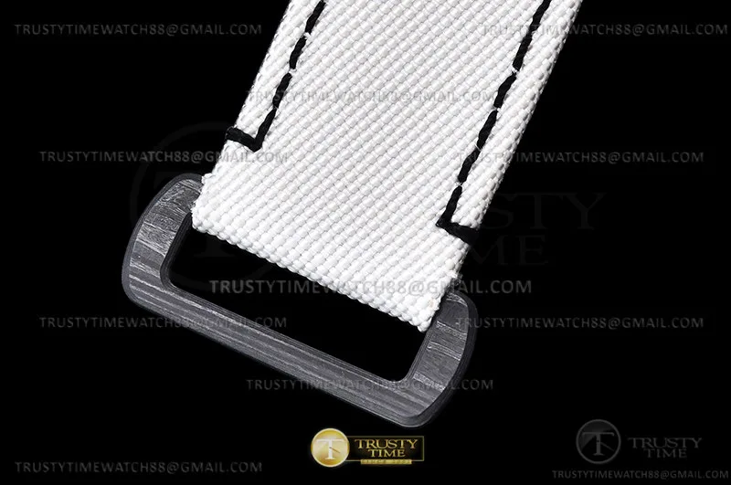 ROLDYT0527A - Daytona DIW Carbon Cream FC/LE White N6F A4130