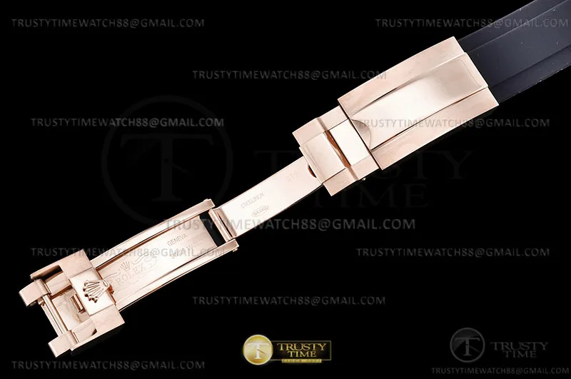 ROLDYT0538F - Daytona 116515 CER RG/RU White/Stk GDF A3836