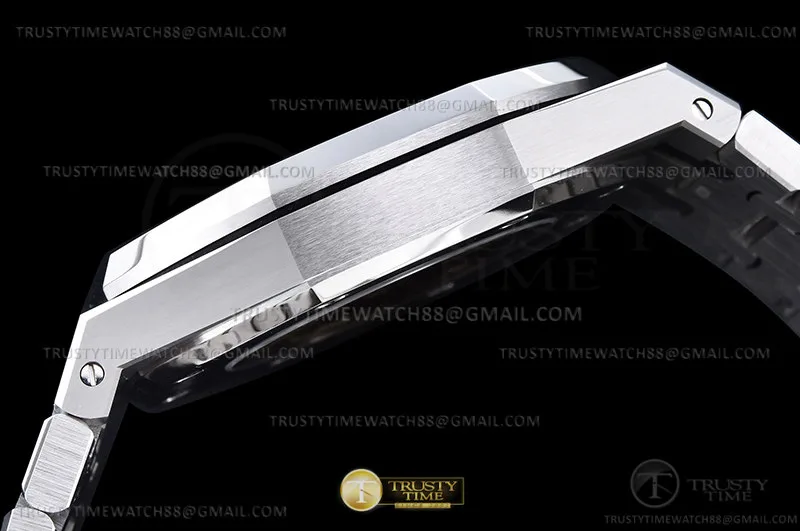 AP0878B - Royal Oak 15407 SS/SS Ske THB V2 SA3132