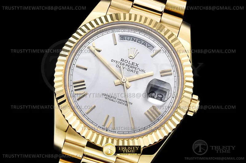 RDD0338A - DayDate 40mm 904L Flt Wt YG/YG Silv/Rm KF VR3255