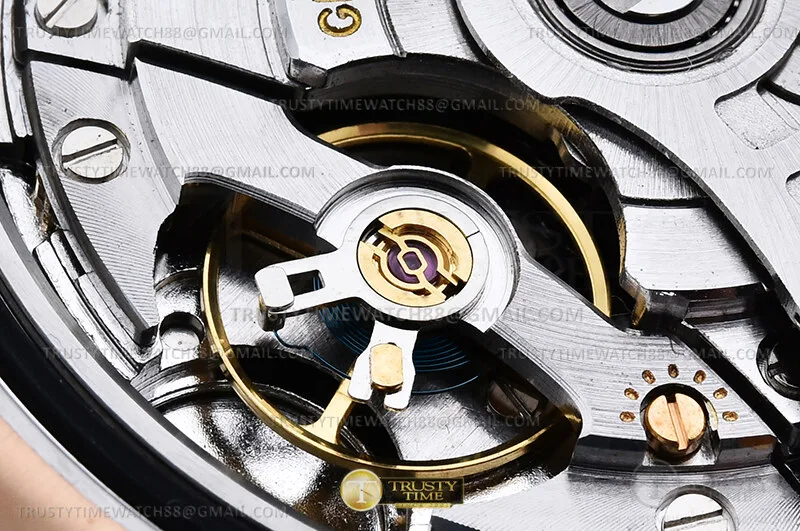 ROLGMT0339 - GMT II 126711CHNR Oys RG/SS Blk EWE EWE3285