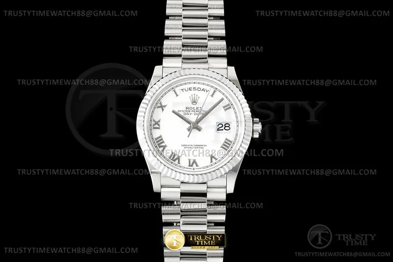 RDD0353A - DayDate 36mm 904L Flt Wt WG/WG Wht/Rm KF A2836