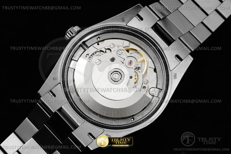 RDD0353C - DayDate 36mm 904L Flt Wt WG/WG I-Blue/Dia KF A2836