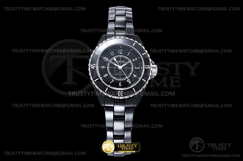 CHA029B -XHANEL J-12 33mm Blk CER/CER Blk/Num HTF A12.2