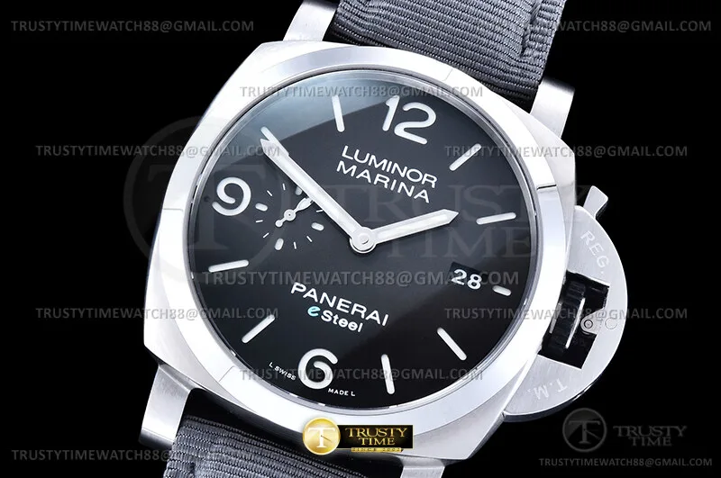 PN1358VNY - PAM1358 Lum. Marina eSteel 44mm SS/NY Grey VSF P9010