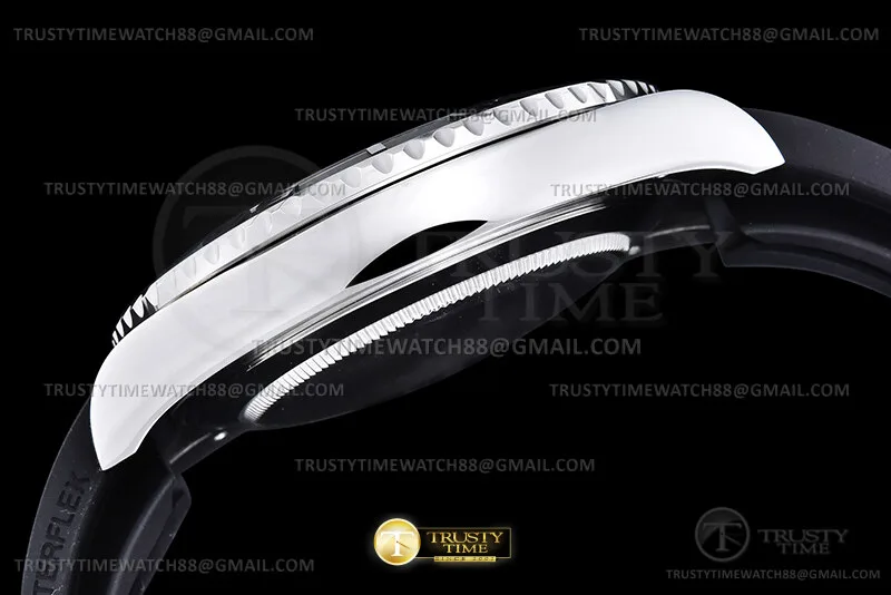 ROLYM266A - YachtMaster 226659 42mm 316F SS/RU Blk EWE A3235