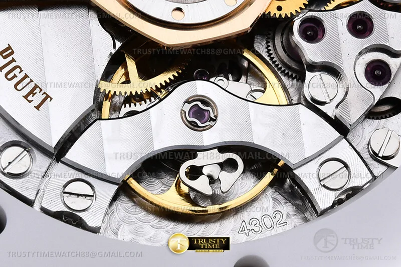 AP0908A - Royal Oak 41mm 15500 Wht CER/CER Silv APSF A4302