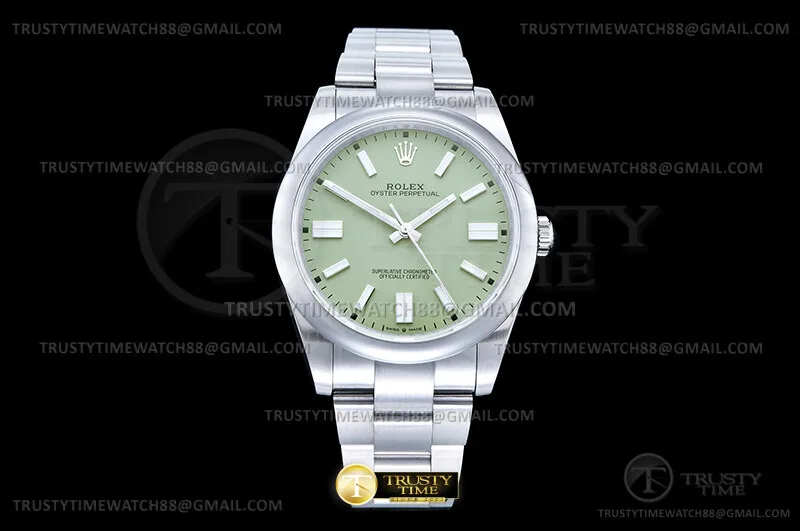 ROYP047A - Oyster Pert 41mm 124300 SS/SS P.Green BPF VR3230