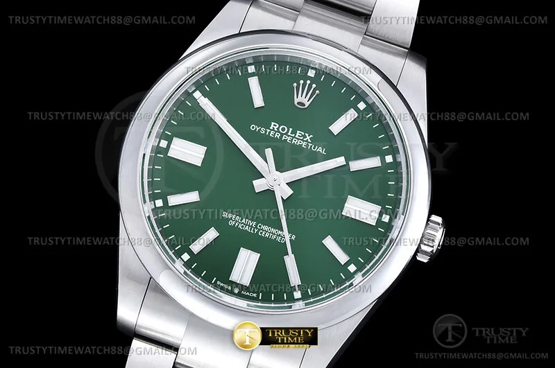 ROYP049C - Oyster Pert 41mm 124300 Oys SS/SS Green VSF V2 VS3230
