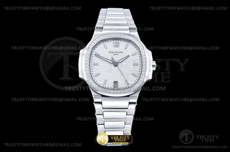 PP0540D - Nautilus Ladies 7118 35mm Dia SS/SS Wht/Stk DDF DD324