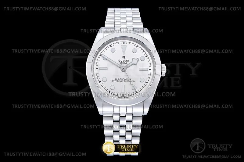 TUD125B - Black Bay One 79660 39mm SS/SS Silver KRF A2824