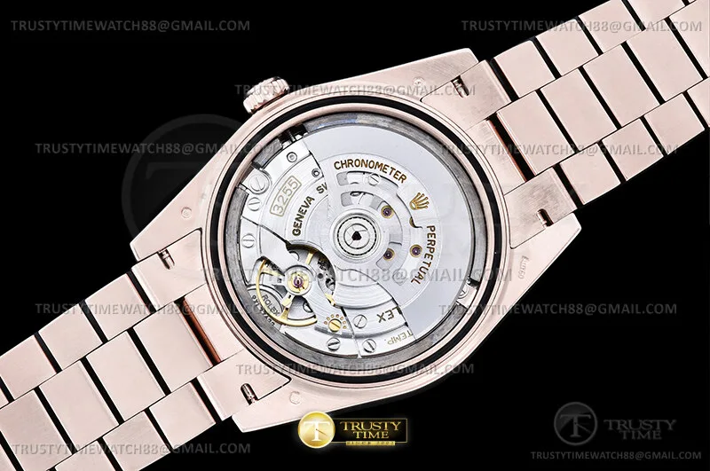 RDD0381C - DayDate 40mm Flt Wt RG/RG RG/B.Diam CBD VR3255