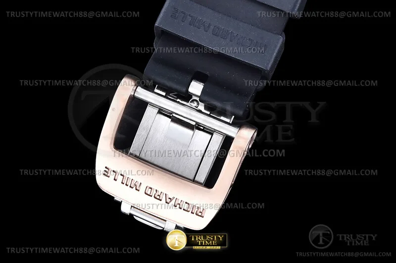 RM0314E - RM07-01 Diam CER/RU Blk/Blk Skele ZF CRMA2 Clone