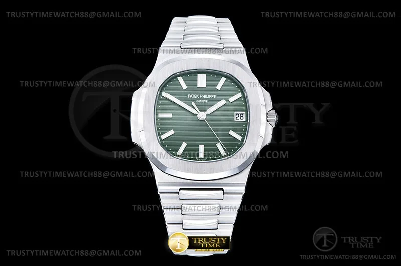 PP0506B - Nautilus Jumbo 5711 SS/SS Green PMS Custom Free Sprung