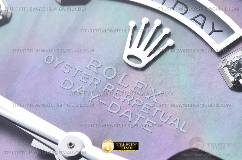 RDD0391B - DayDate 36mm Wt 904L Flt SS/SS B.MOP/Dia QF V3 VR3255