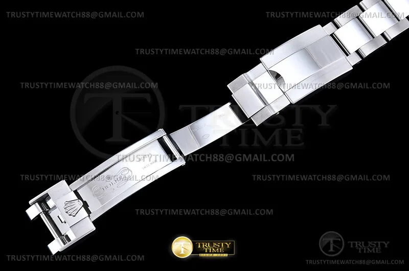 ROLGMT0398C - GMT II 126710GRNR Oys SS/SS RICH V2 JH3285-FS