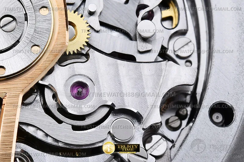 AP0973D - Royal Oak Chrono 26240 SS/RU Silv.Wh/Stk DDF DD4401